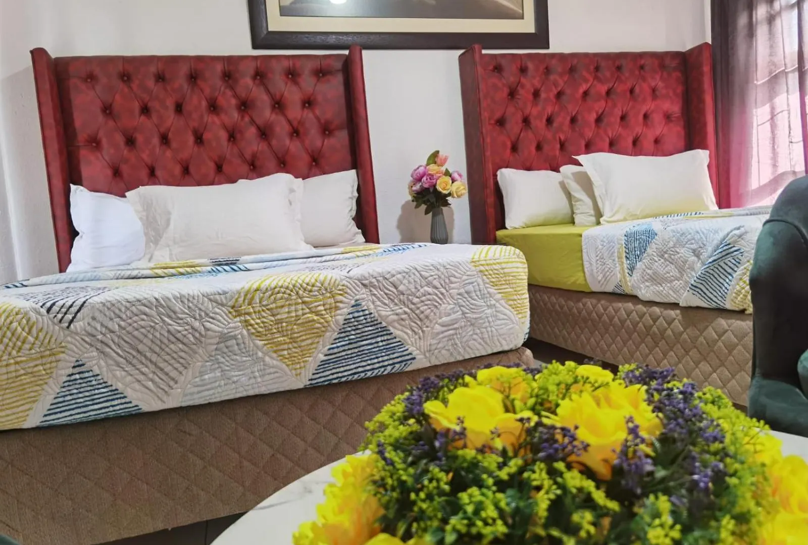 Galaxy Sleep And Go Rooms Goodwood Cape Town Güney Afrika